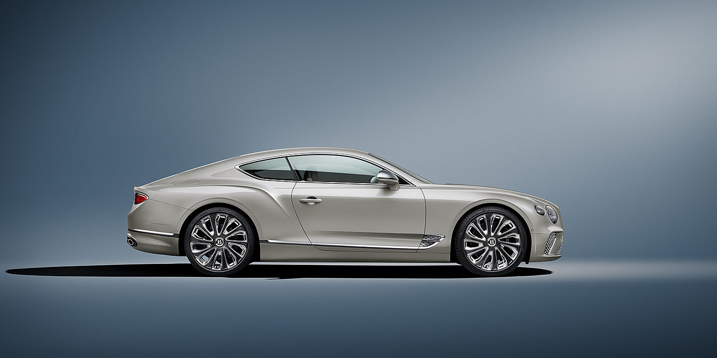 Bentley Brisbane Bentley Continental GT Mulliner coupe in White Sand paint front 34